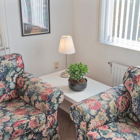 Therese Characteristic Garden Cottage 잔드보르트 외부 사진