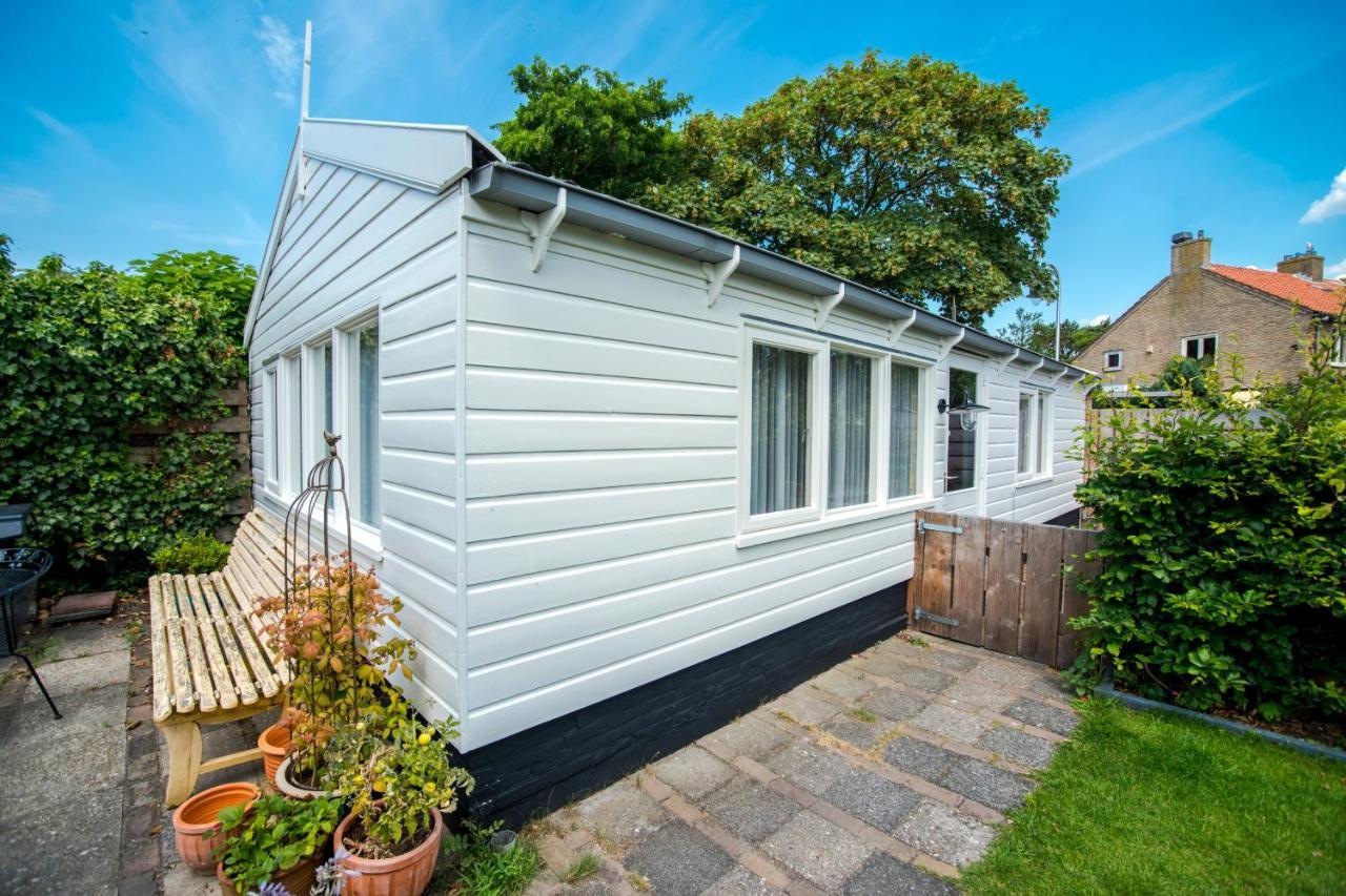 Therese Characteristic Garden Cottage 잔드보르트 외부 사진