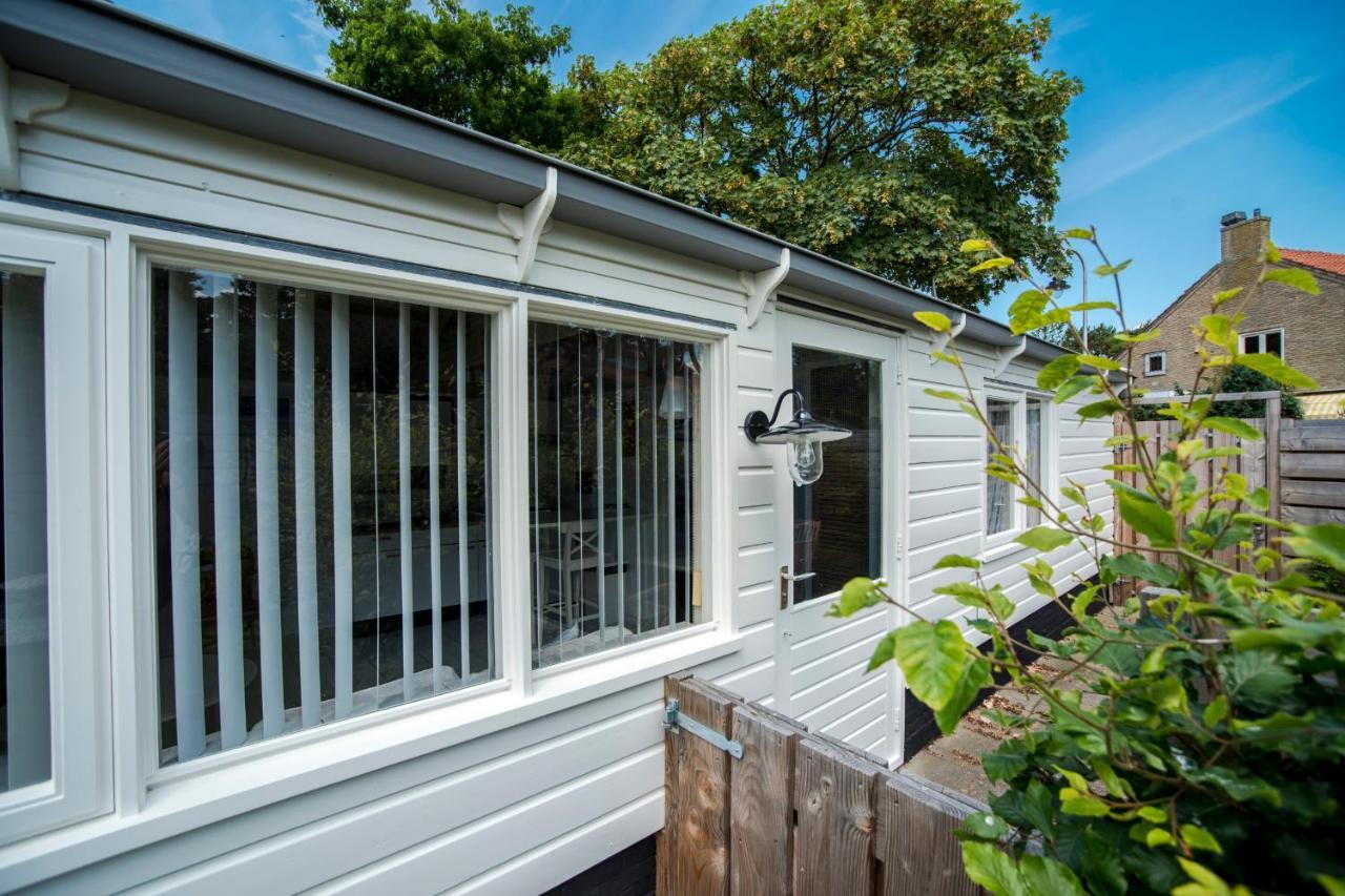 Therese Characteristic Garden Cottage 잔드보르트 외부 사진